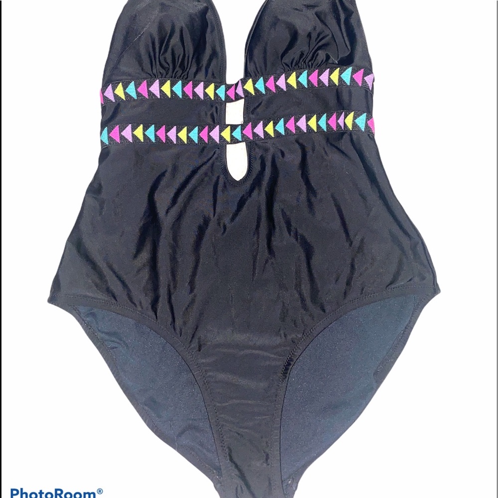 One piece swim suit